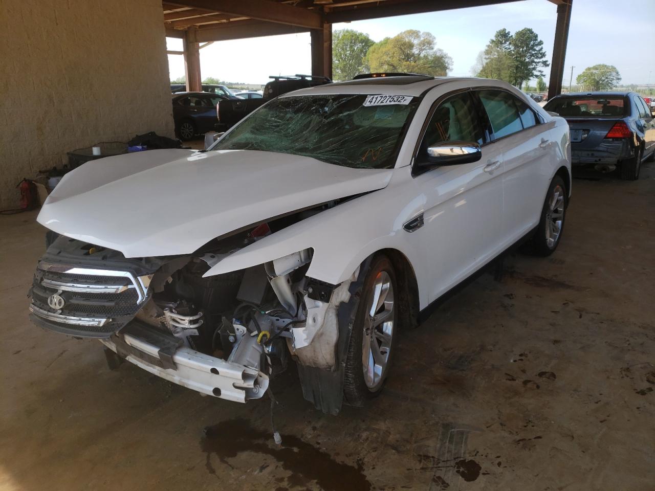 Photo 2 from auction – 2014 FORD TAURUS LIM with VIN 1FAHP2F83EG173653