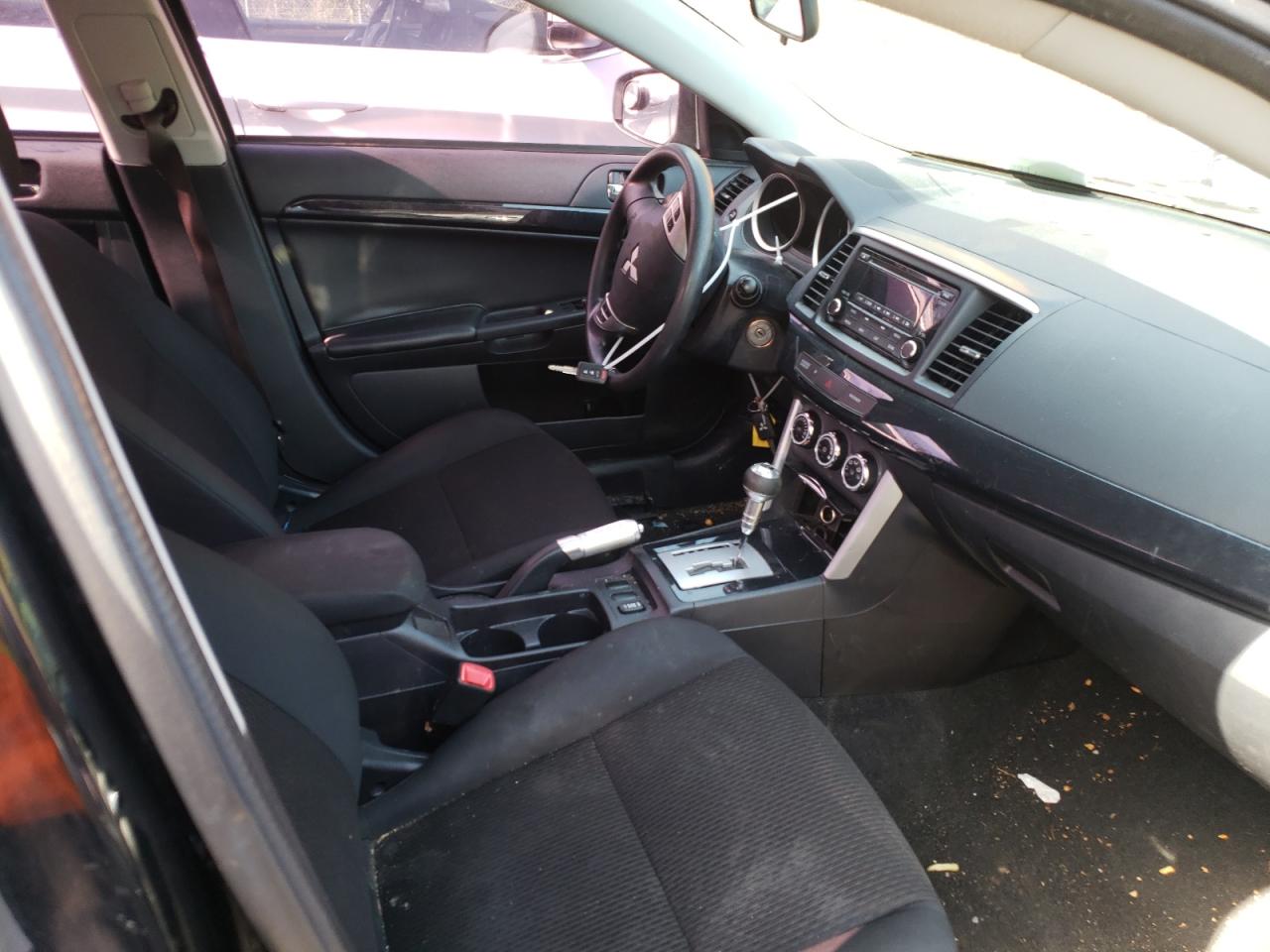 Photo 5 from auction – 2016 MITSUBISHI LANCER ES with VIN JA32V2FW4GU002711