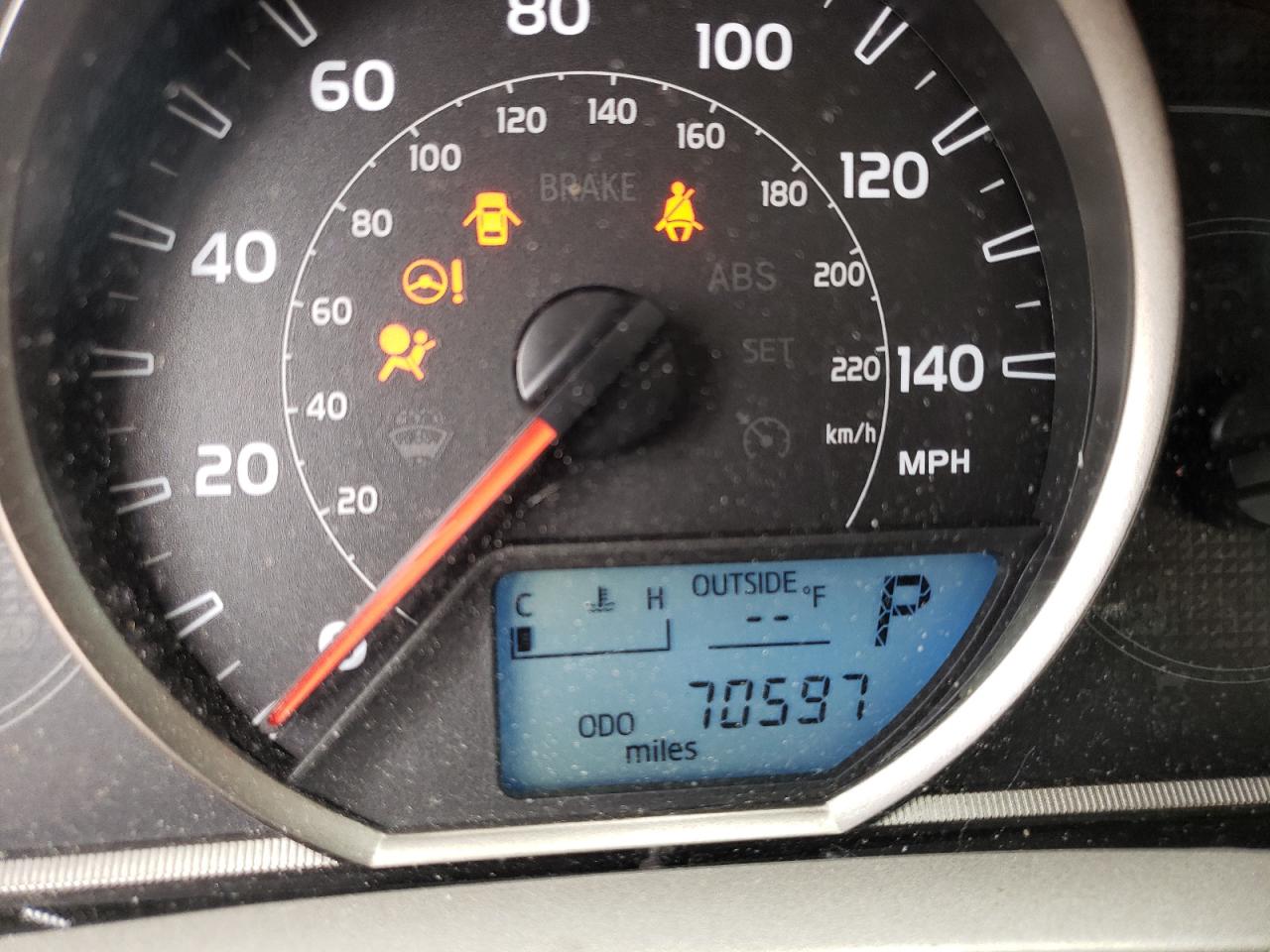 Photo 8 from auction – 2015 TOYOTA RAV4 LE with VIN 2T3BFREV1FW299969