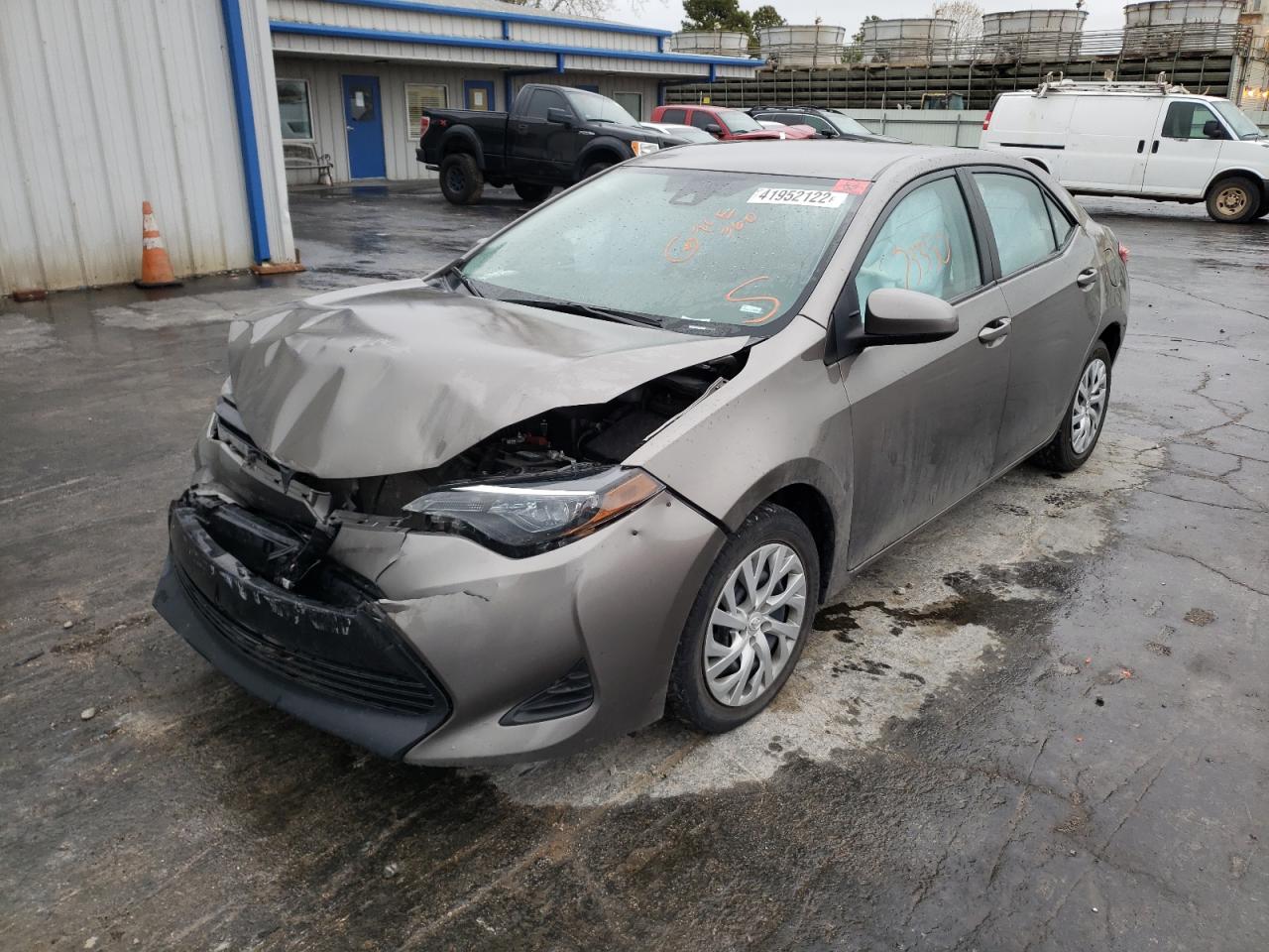 Photo 2 from auction – 2019 TOYOTA COROLLA L with VIN 2T1BURHE3KC231288
