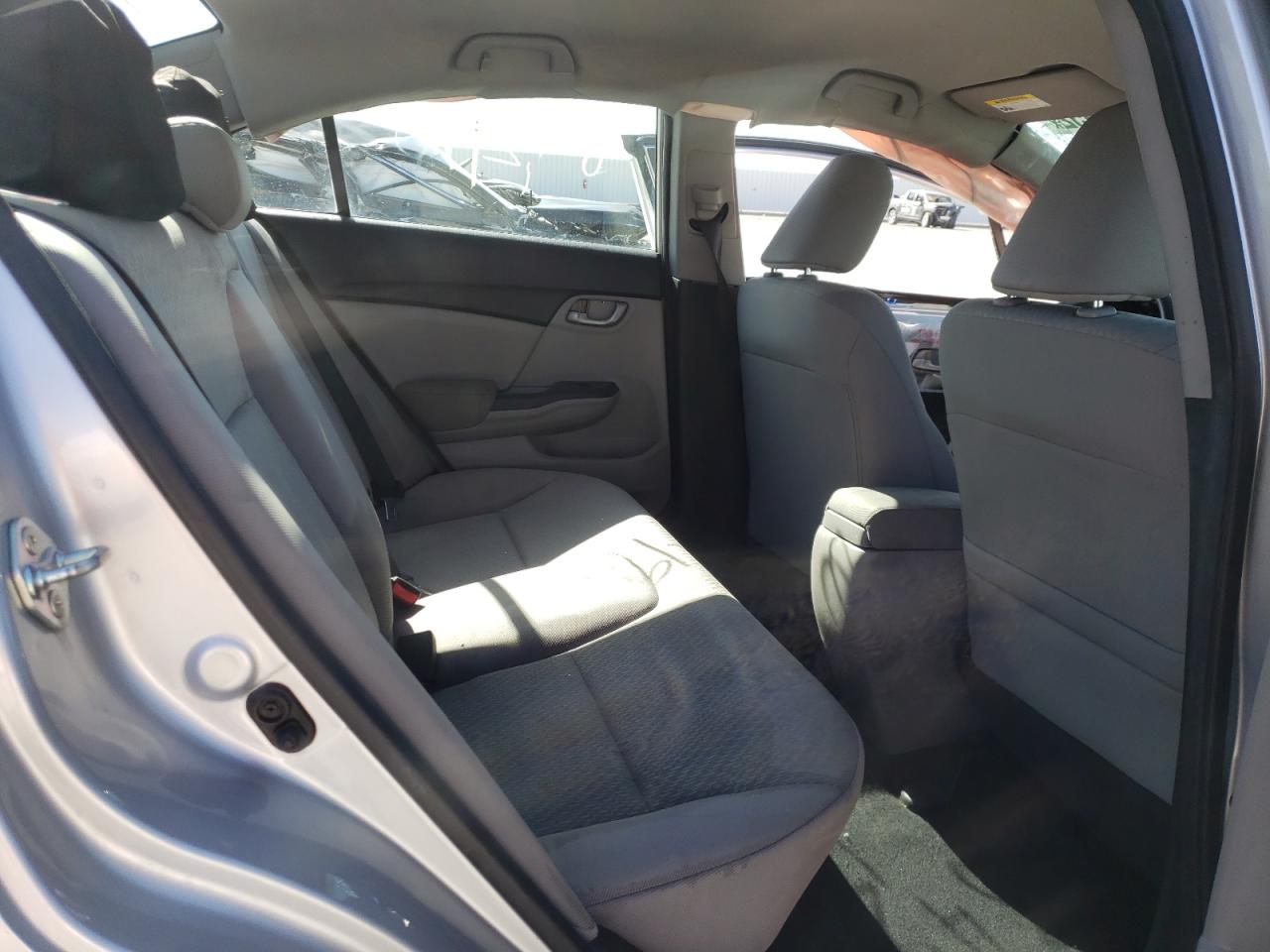 Photo 6 from auction – 2014 HONDA CIVIC LX with VIN 19XFB2F5XEE200904