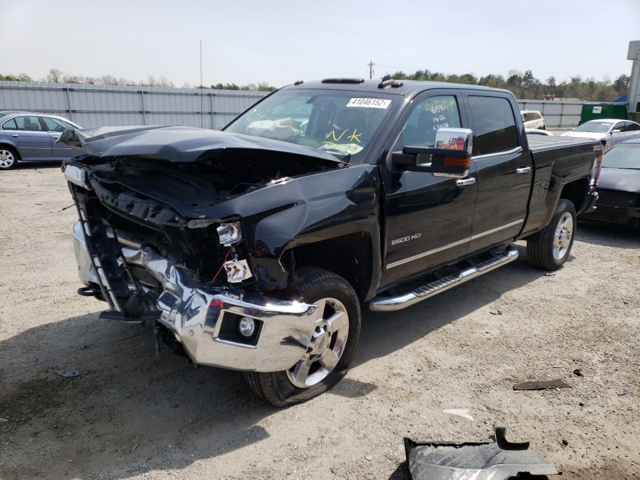 Photo 2 from auction – 2017 CHEVROLET SILVERADO with VIN 1GC1KWEG8HF104994