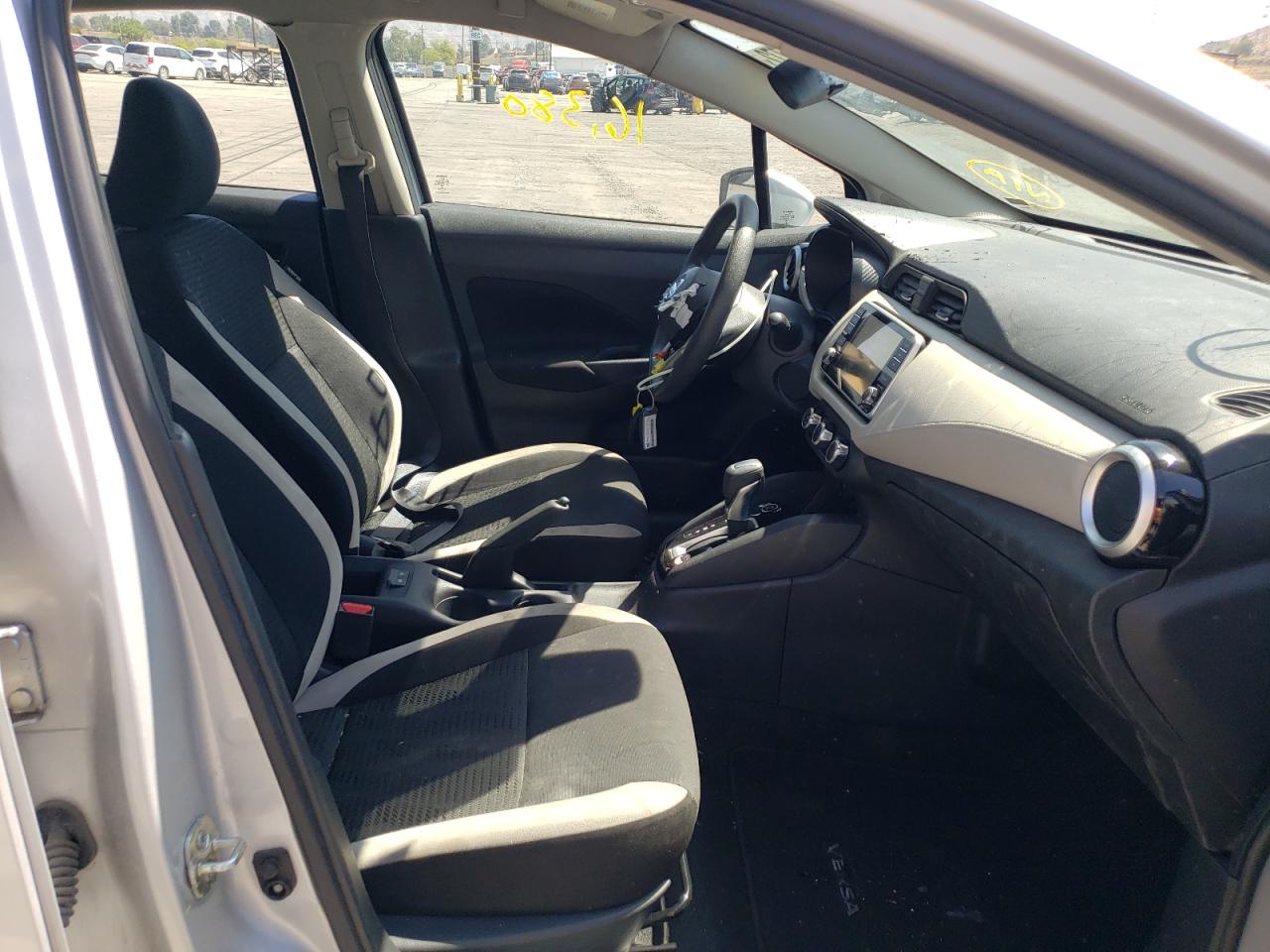 Photo 5 from auction – 2021 NISSAN VERSA SV with VIN 3N1CN8EVXML882937