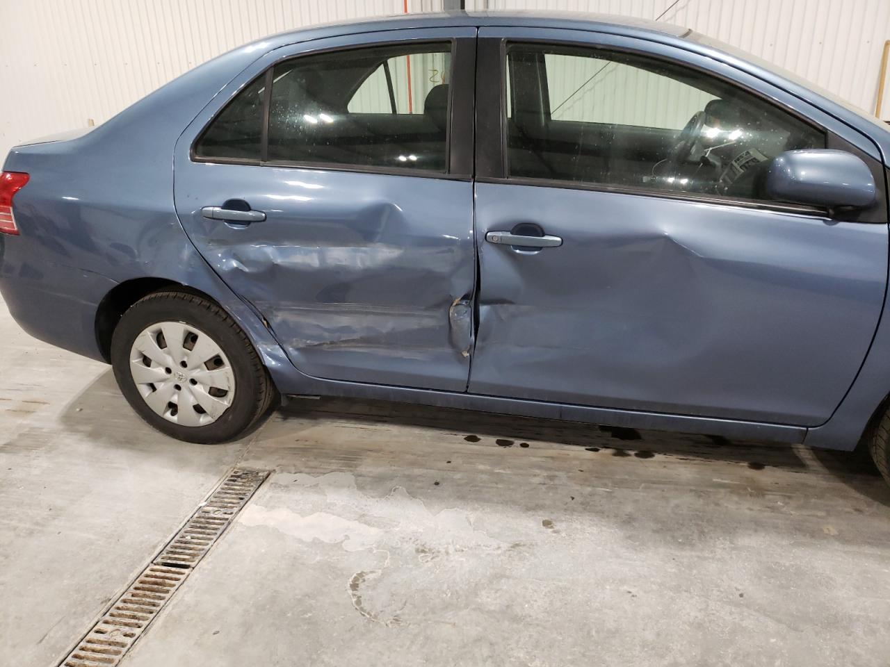 Photo 9 from auction – 2012 TOYOTA YARIS with VIN JTDBT4K38CL016884