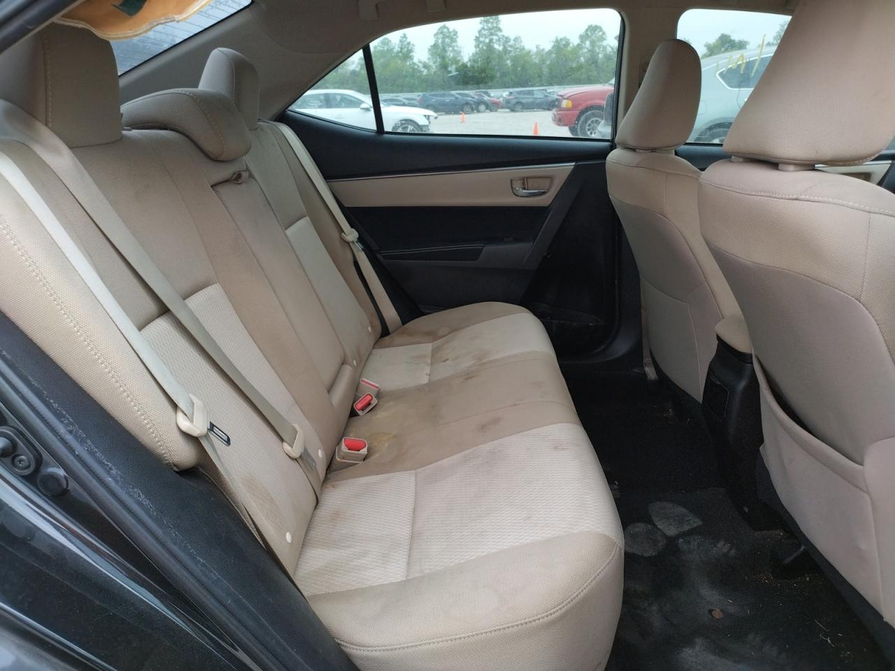 Photo 6 from auction – 2015 TOYOTA COROLLA L with VIN 5YFBURHE5FP196615