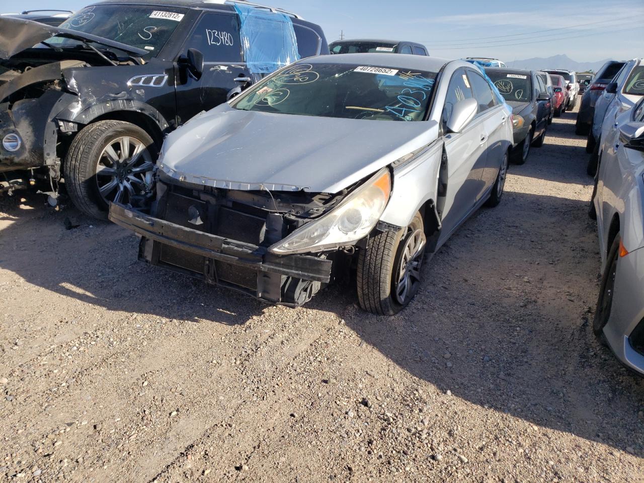 Photo 2 from auction – 2012 HYUNDAI SONATA GLS with VIN 5NPEB4AC5CH403818