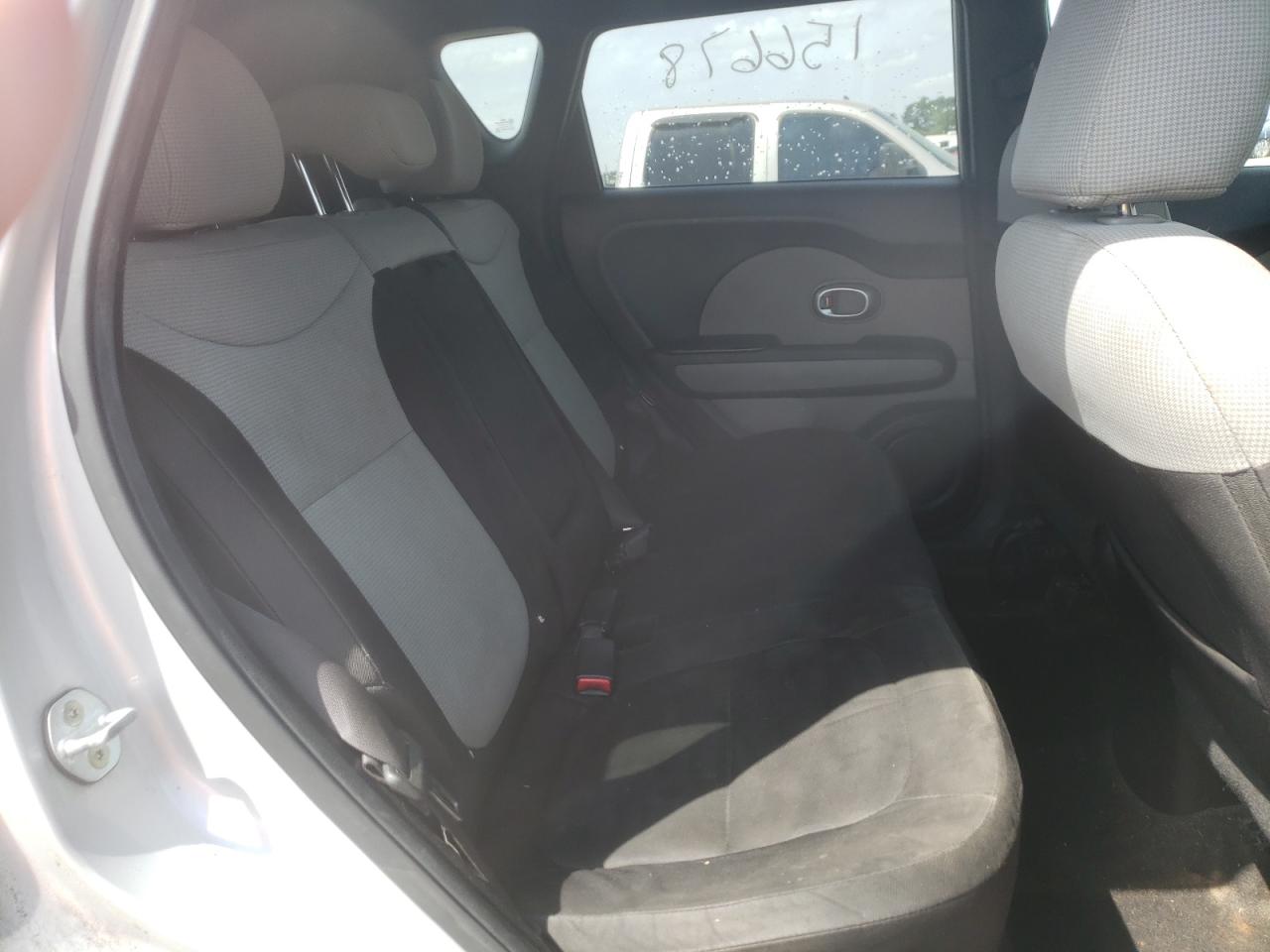 Photo 6 from auction – 2014 KIA SOUL with VIN KNDJN2A21E7736302