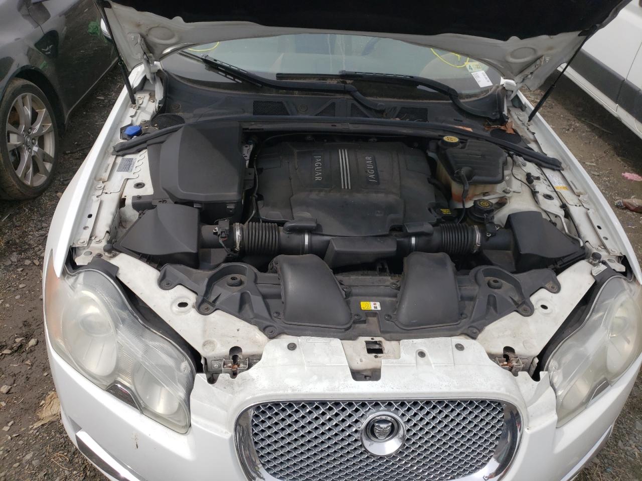 Photo 7 from auction – 2011 JAGUAR XF with VIN SAJWA0FB9BLR81853
