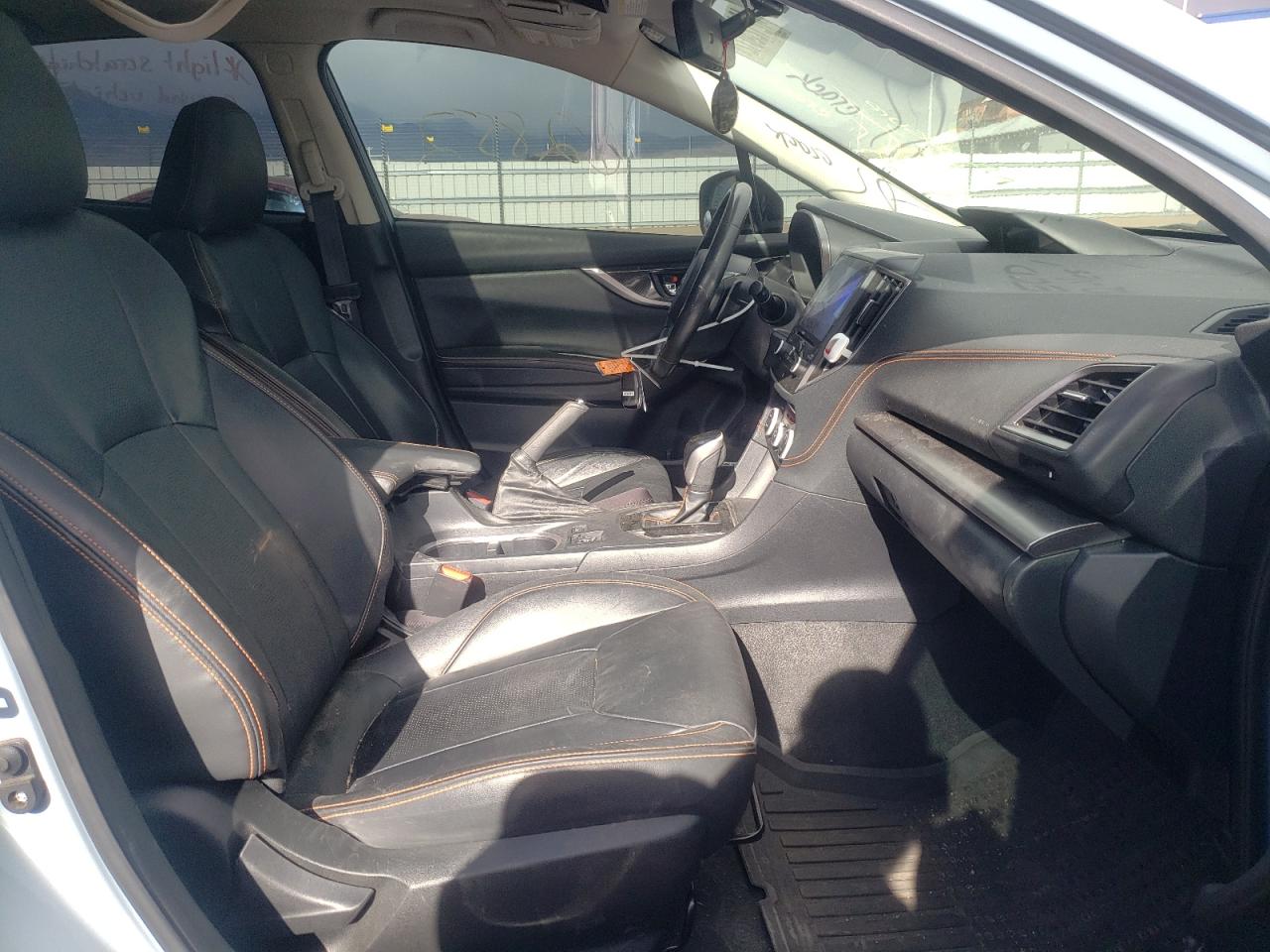 Photo 5 from auction – 2018 SUBARU CROSSTREK with VIN JF2GTAMC7JH255054