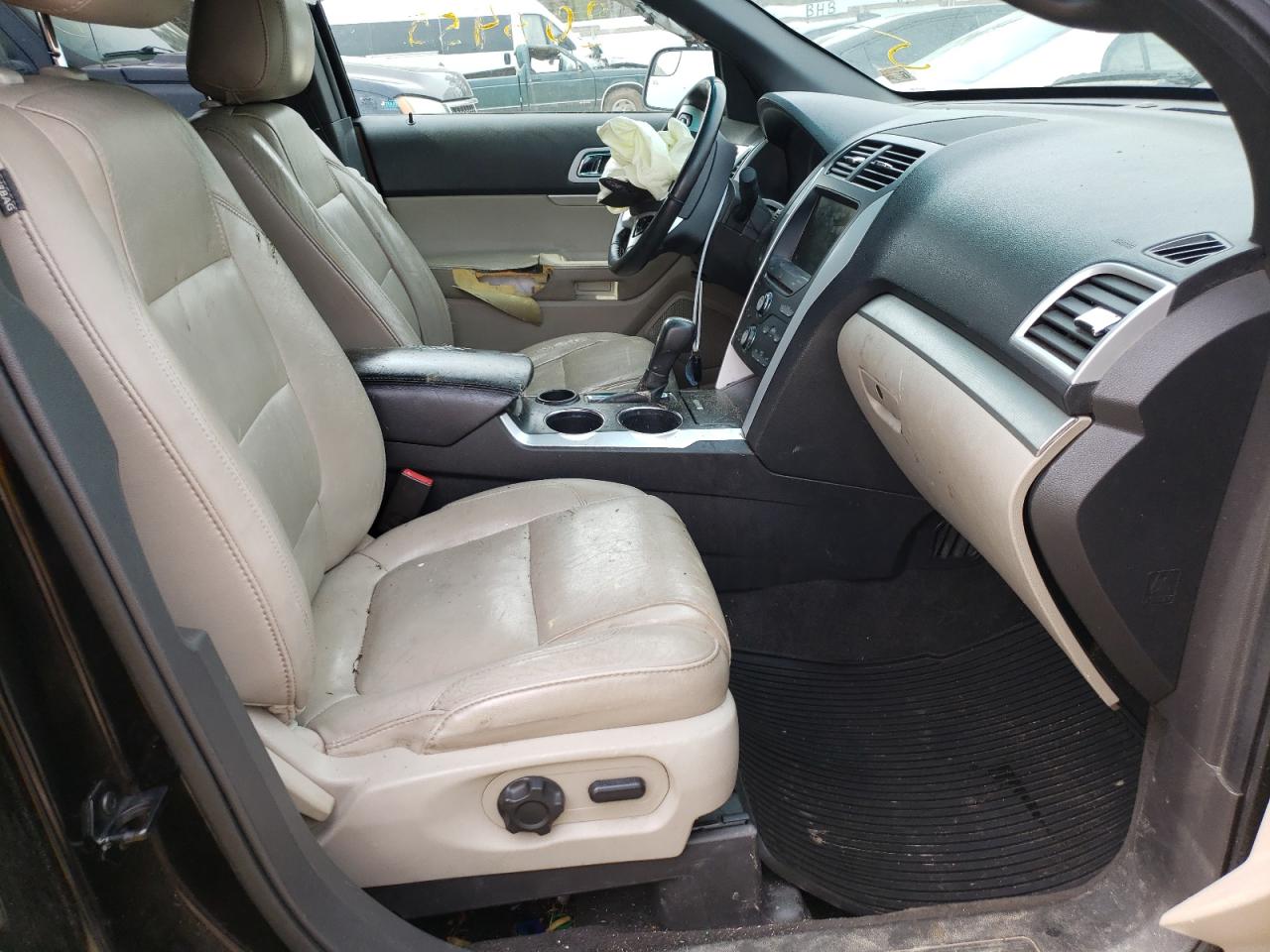Photo 5 from auction – 2013 FORD EXPLORER X with VIN 1FM5K7D81DGA78546