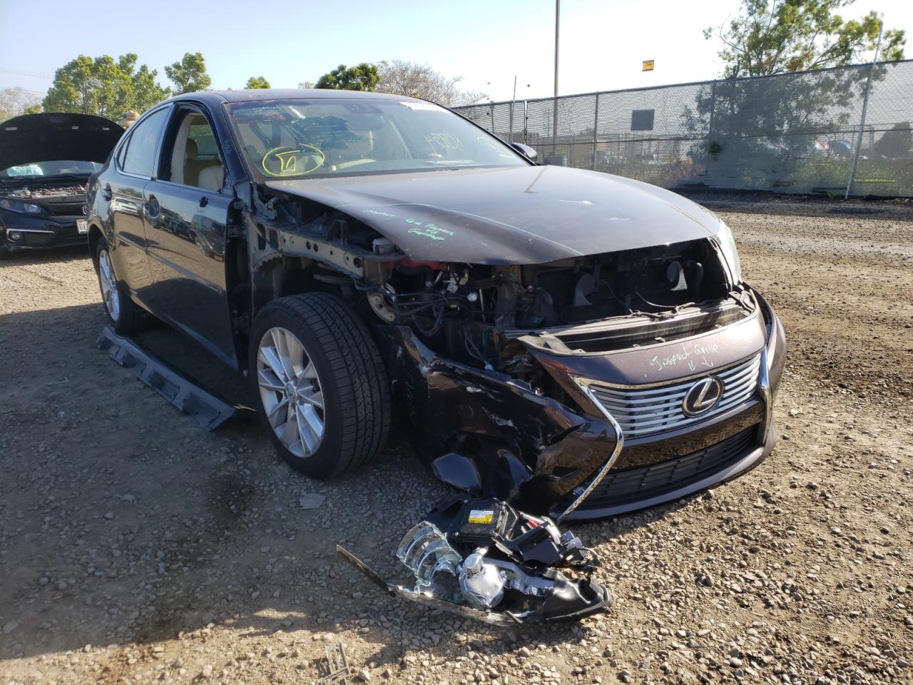 LEXUS ES 300H 2013 with VIN JTHBW1GG9D2032602 - Photo from auction