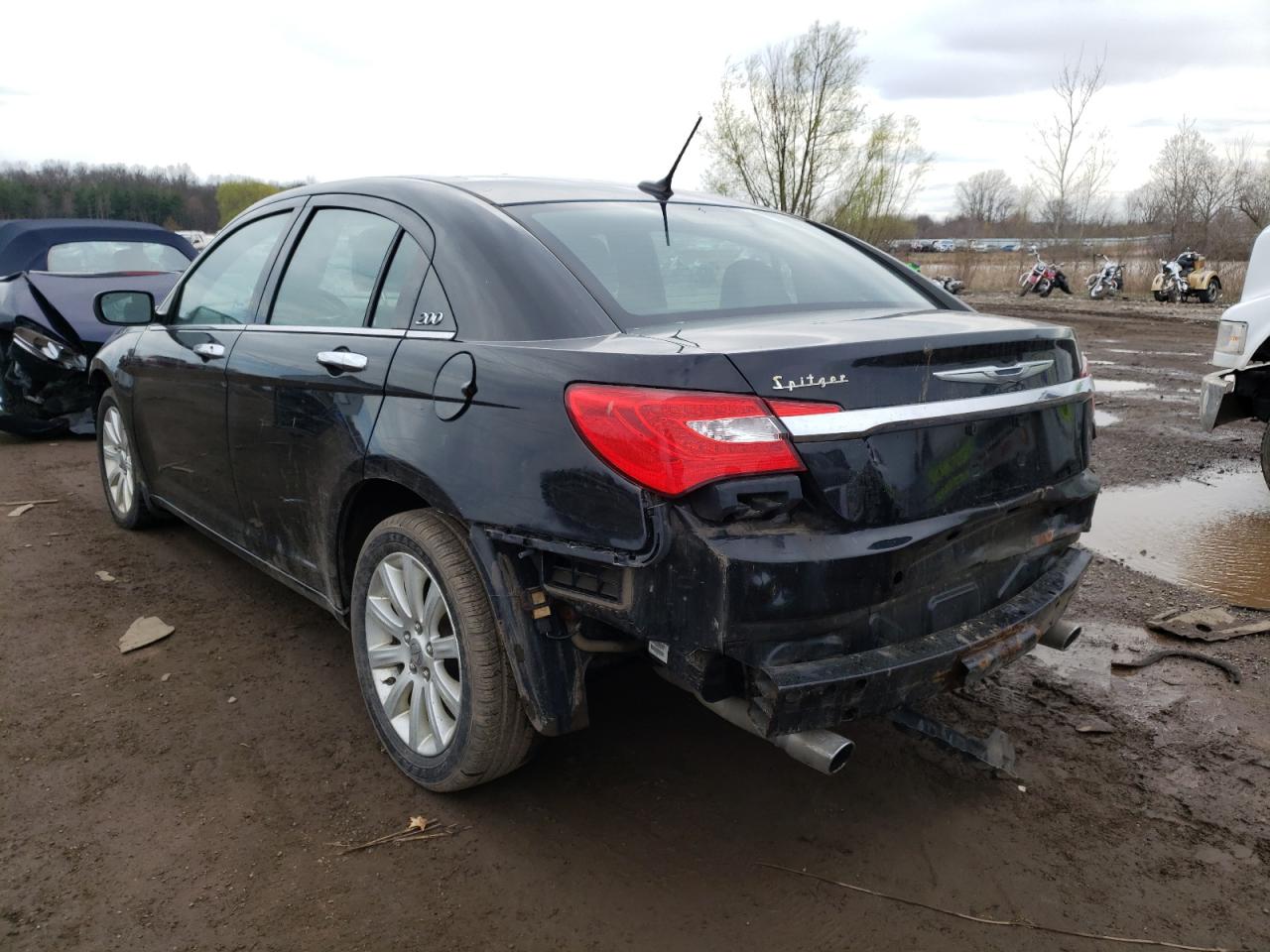 Photo 3 from auction – 2014 CHRYSLER 200 LIMITE with VIN 1C3CCBCG8EN135413