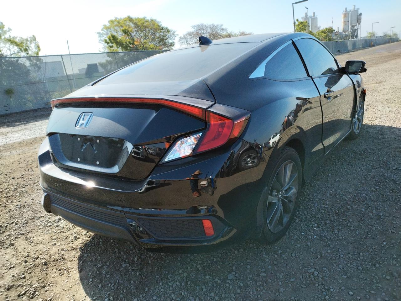 Photo 4 from auction – 2019 HONDA CIVIC EX with VIN 2HGFC3B32KH354953