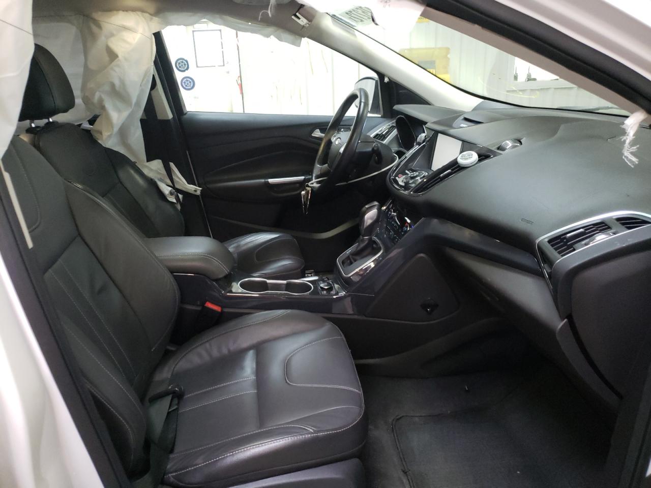 Photo 5 from auction – 2013 FORD ESCAPE TIT with VIN 1FMCU9J96DUB91677