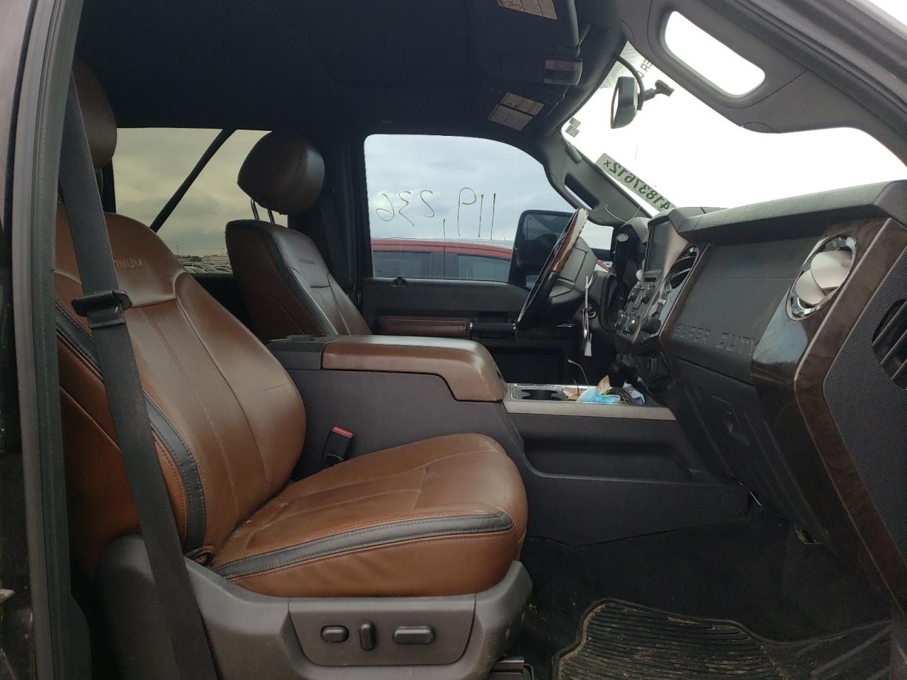 Photo 18 from auction – 2014 FORD F350 SUPER with VIN 1FT8W3BT3EEA32817