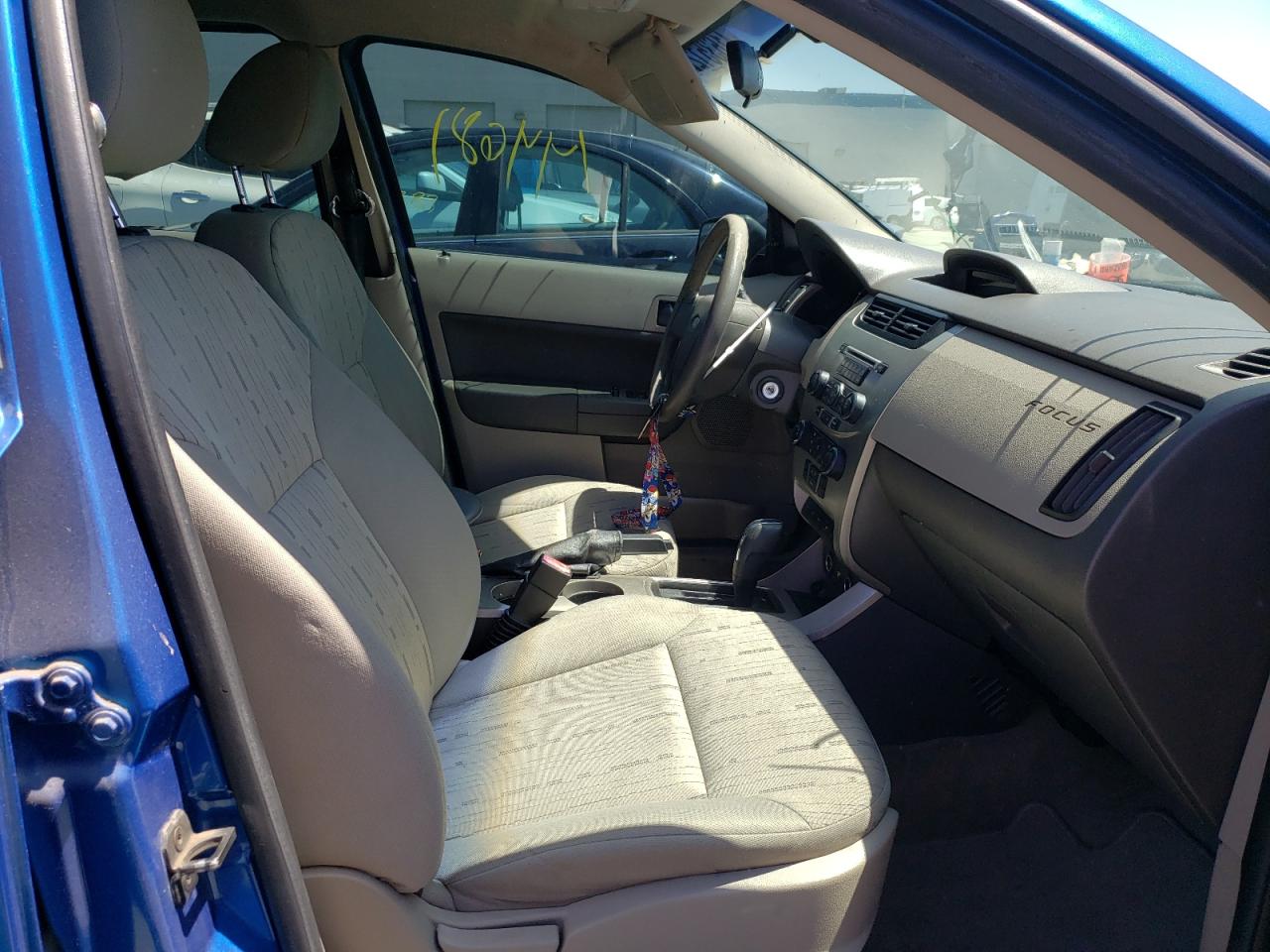 Photo 5 from auction – 2010 FORD FOCUS SE with VIN 1FAHP3FN7AW160478
