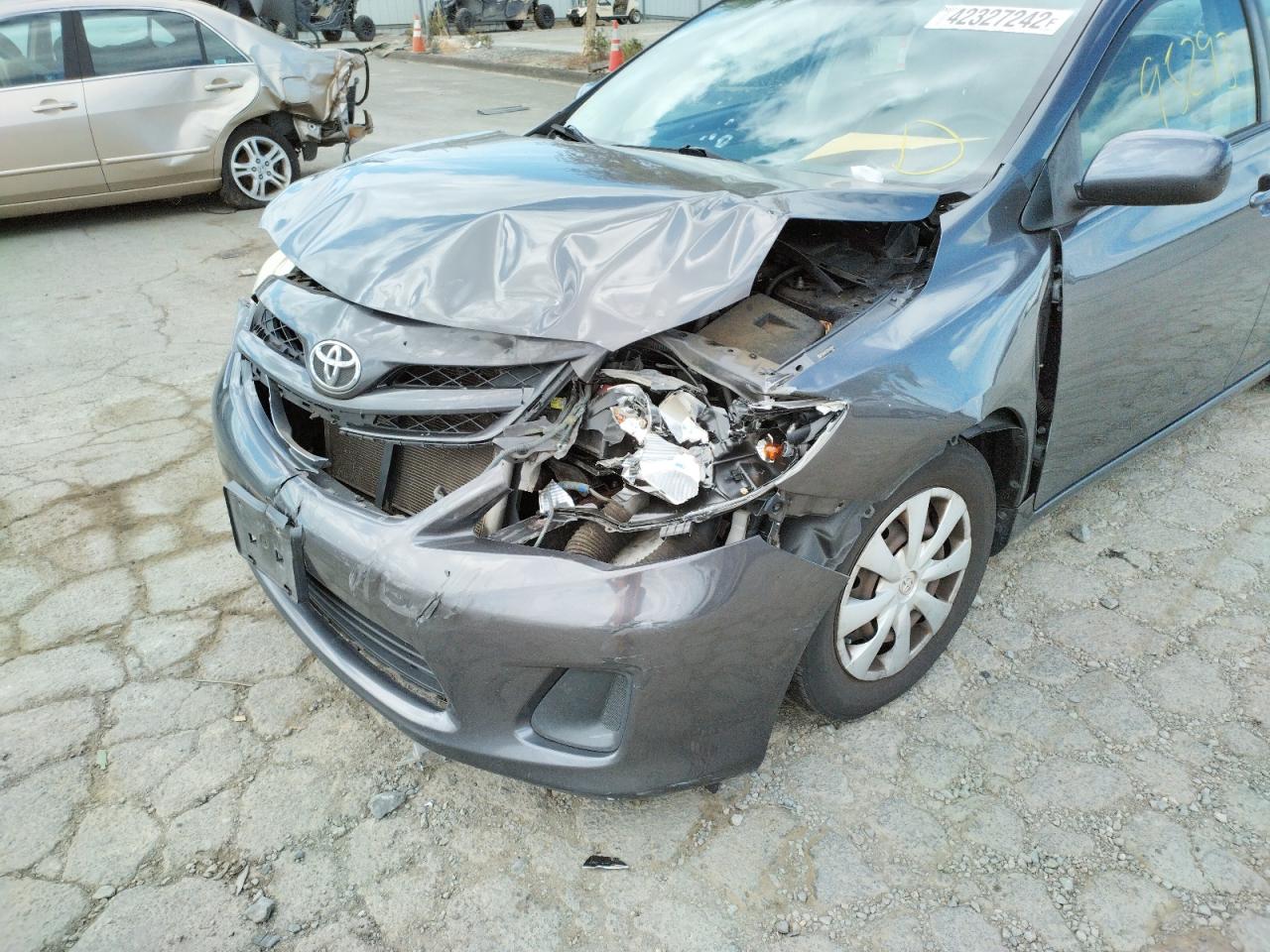 Zdjęcie 9 z aukcji – 2011 TOYOTA COROLLA BA z VIN JTDBU4EE7B9142949