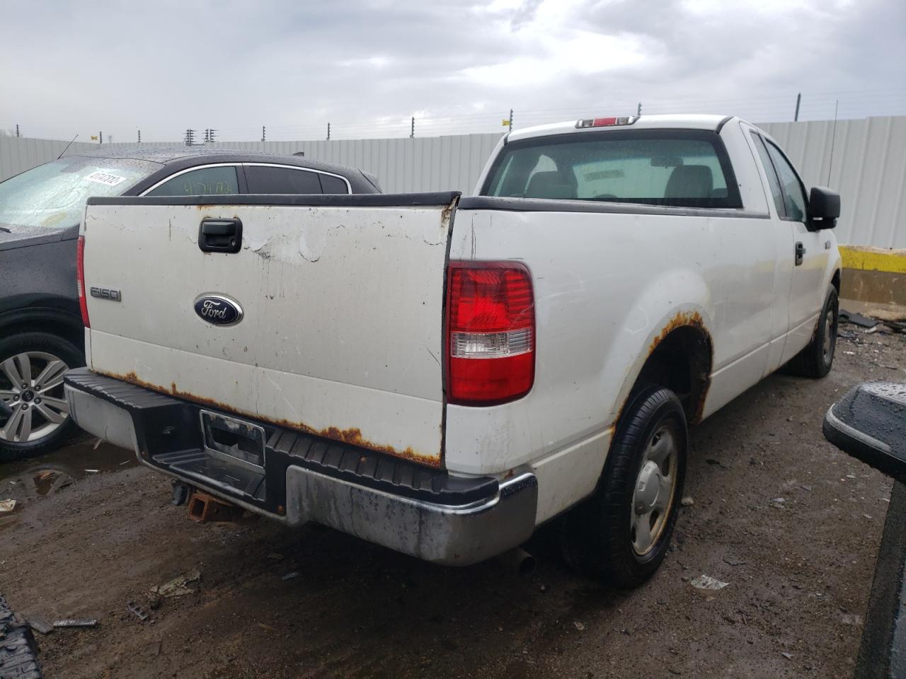 Photo 4 from auction – 2005 FORD F150 with VIN 1FTRF12W15NA96647