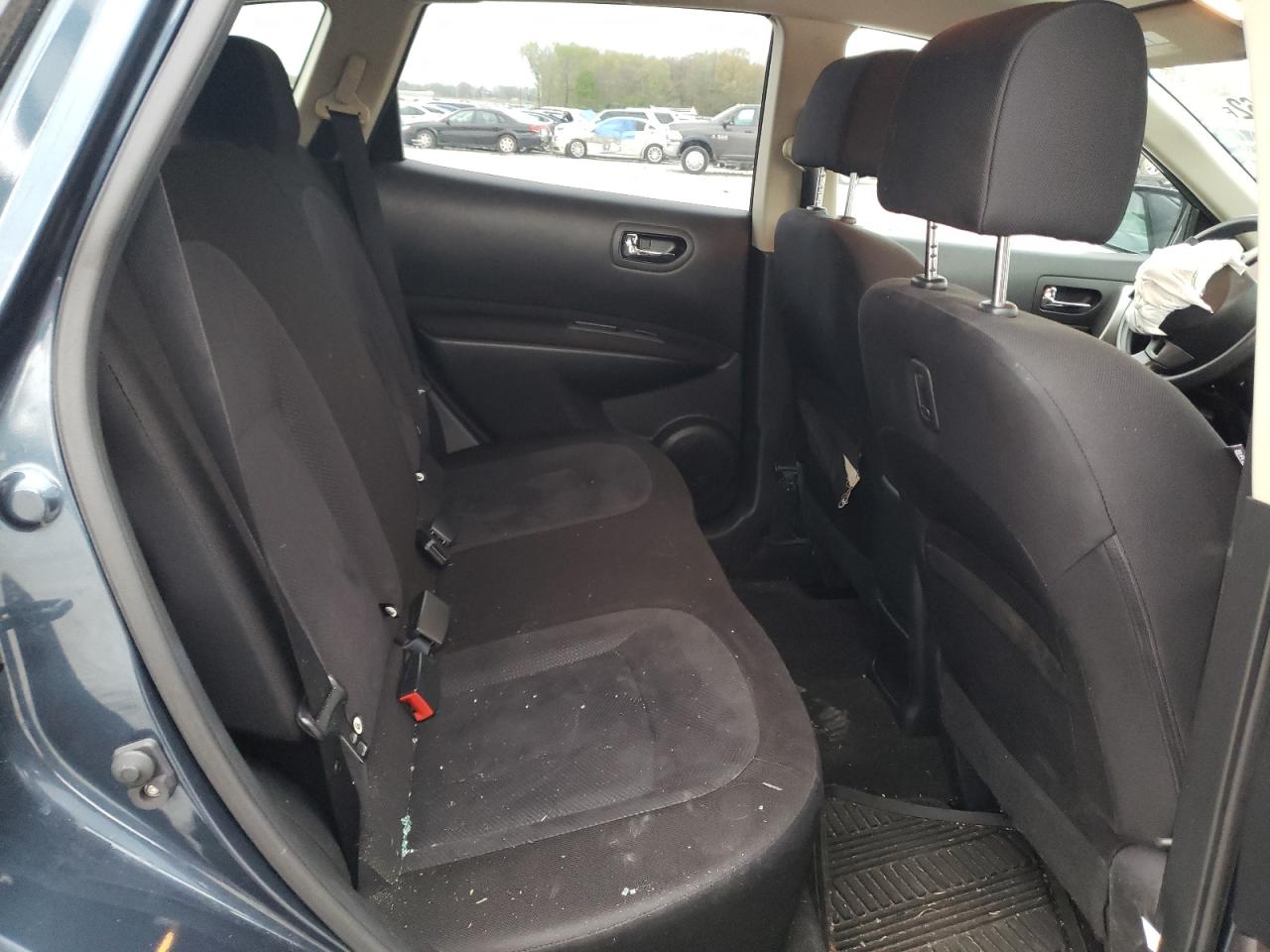 Photo 6 from auction – 2013 NISSAN ROGUE S with VIN JN8AS5MT4DW532181