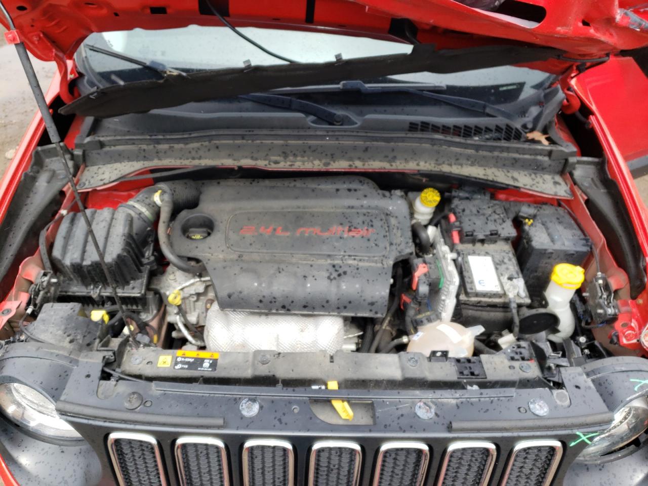 Photo 7 from auction – 2016 JEEP RENEGADE L with VIN ZACCJBBT7GPD09191