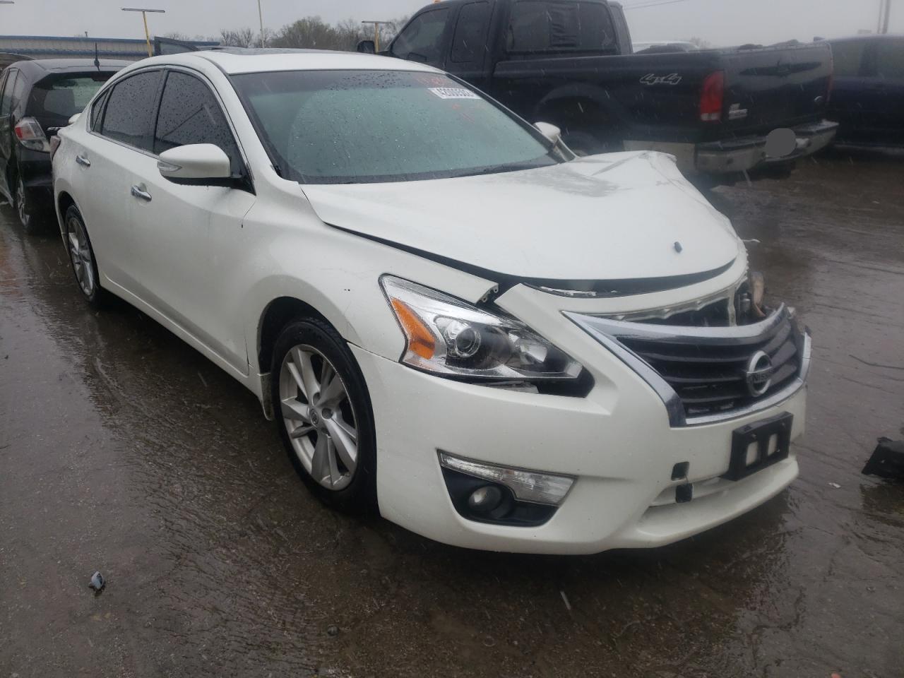 NISSAN ALTIMA 2.5 2015 with VIN 1N4AL3AP7FC161595 - Photo from auction