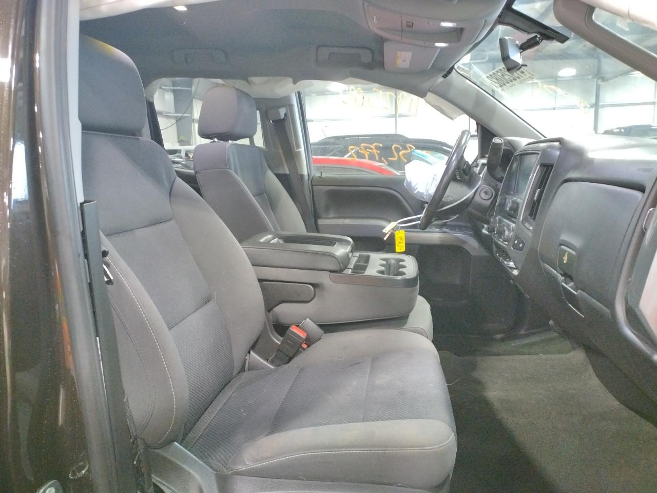 Photo 5 from auction – 2018 CHEVROLET SILVERADO with VIN 1GCVKREC7JZ192182