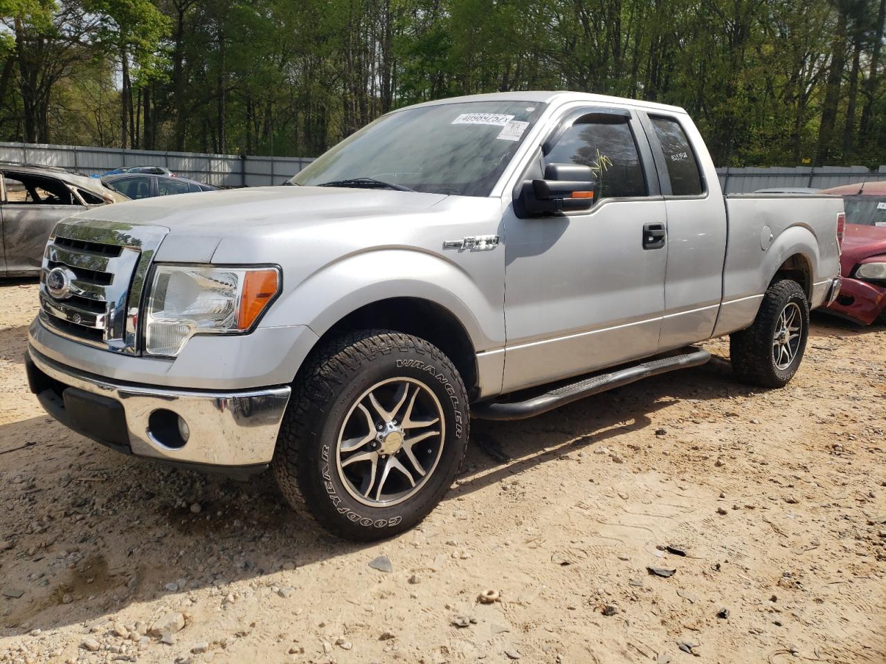 Photo 2 from auction – 2012 FORD F150 SUPER with VIN 1FTFX1CF8CFA52571