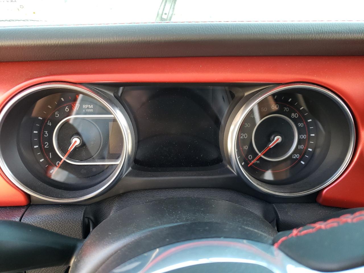 Photo 8 from auction – 2021 JEEP GLADIATOR with VIN 1C6JJTBG5ML565112