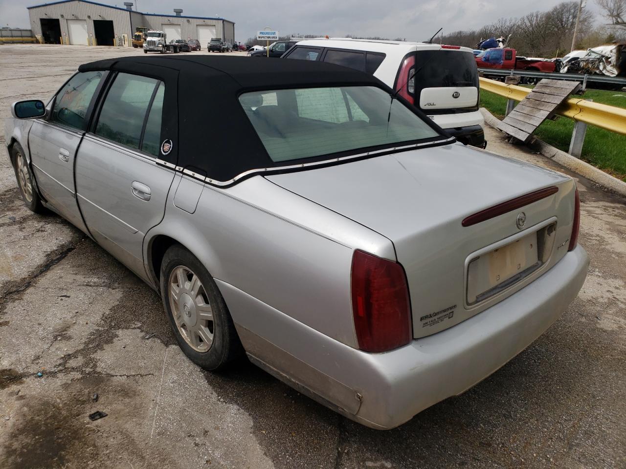 Photo 3 from auction – 2003 CADILLAC DEVILLE with VIN 1G6KD54Y73U261359