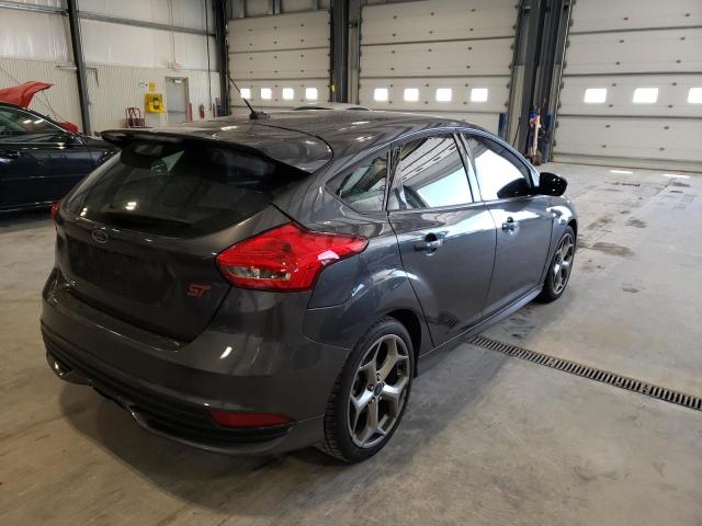 صورة رقم 4 من المزاد - 2017 FORD FOCUS ST مع VIN 1FADP3L91HL284215