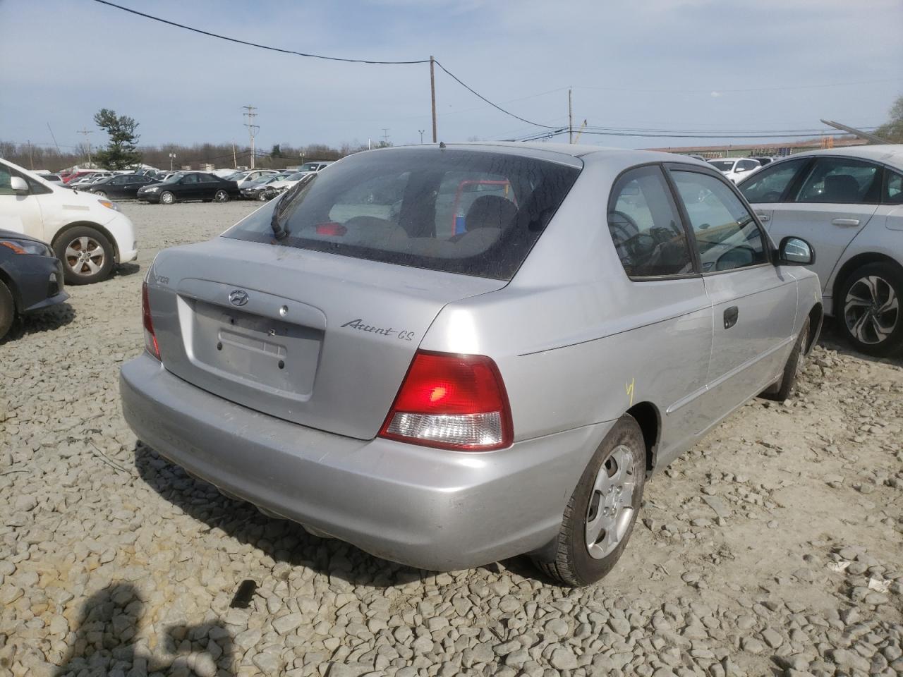 Photo 4 from auction – 2002 HYUNDAI ACCENT GS with VIN KMHCG35C22U229316