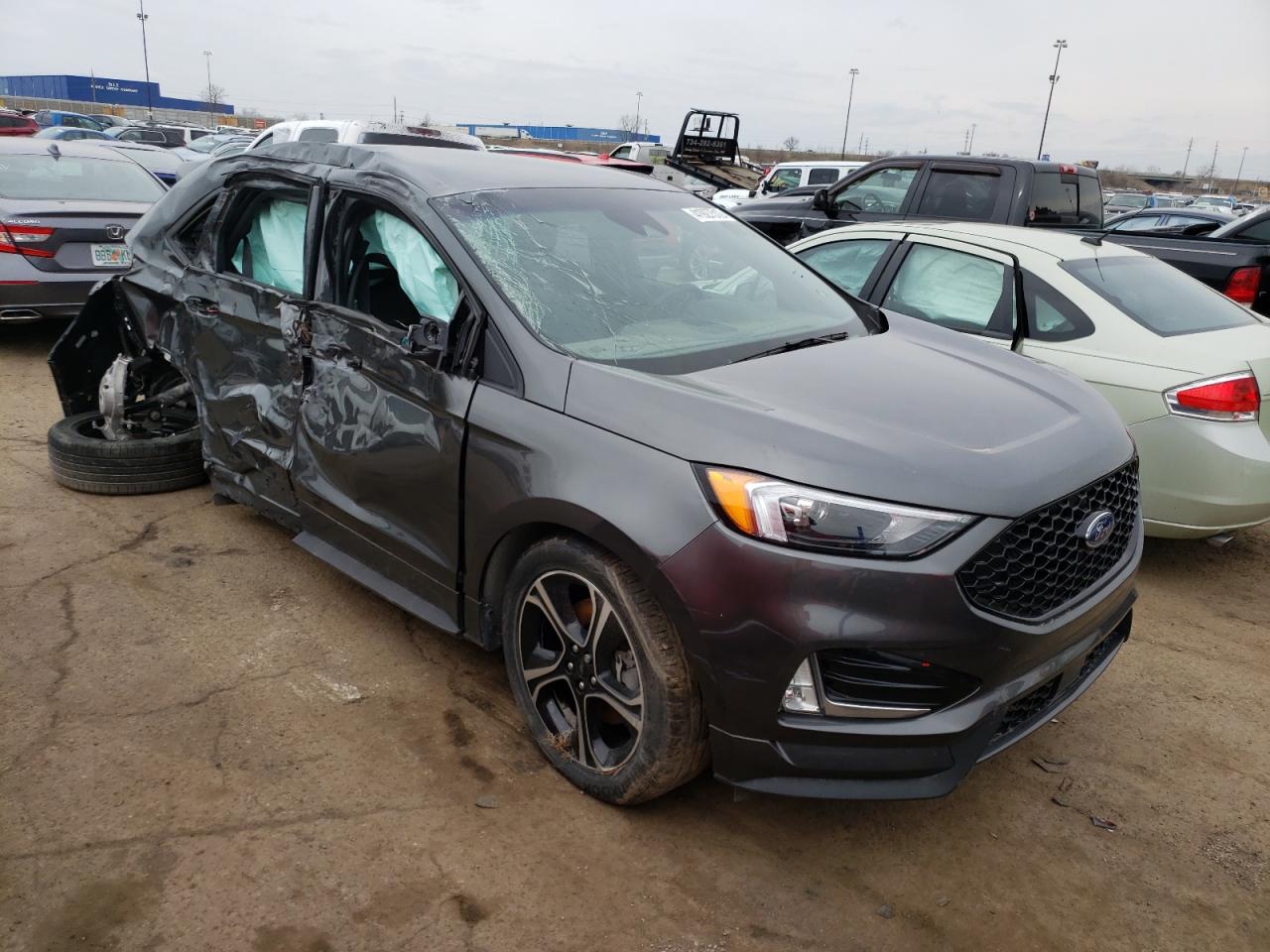 FORD EDGE ST 2020 مع رقم تعريف المركبة 2FMPK4AP9LBA46677 - صورة من المزاد
