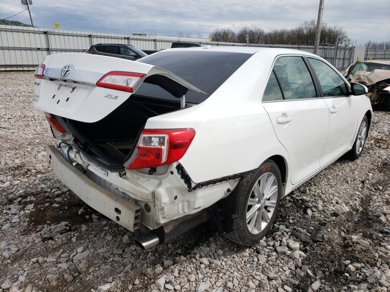 Photo 4 from auction – 2012 TOYOTA CAMRY BASE with VIN 4T1BF1FK6CU506155