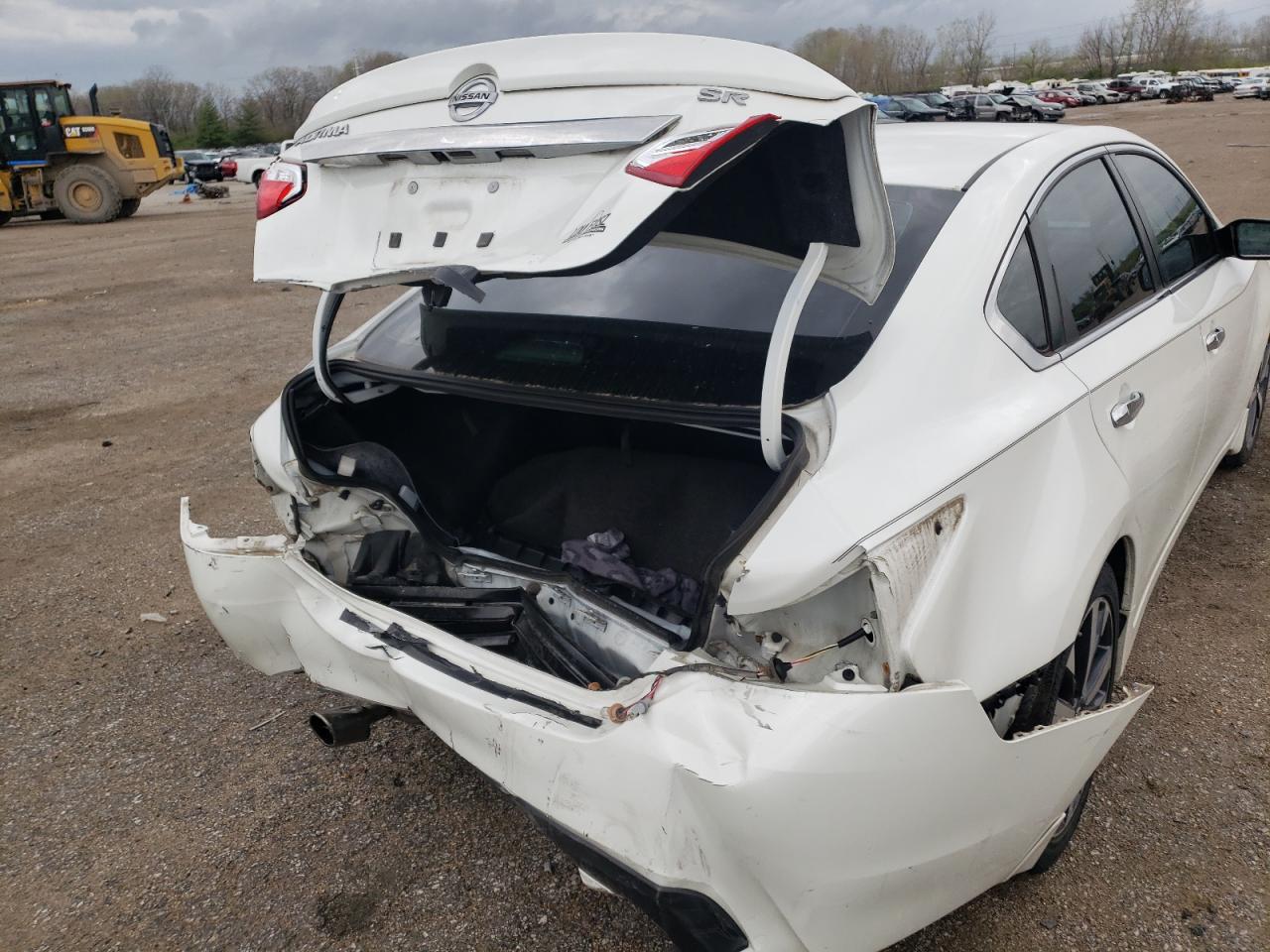 Photo 9 from auction – 2016 NISSAN ALTIMA 2.5 with VIN 1N4AL3AP4GN323978