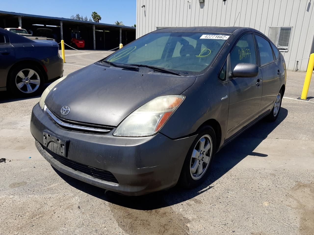 Photo 2 from auction – 2007 TOYOTA PRIUS with VIN JTDKB20U273227992