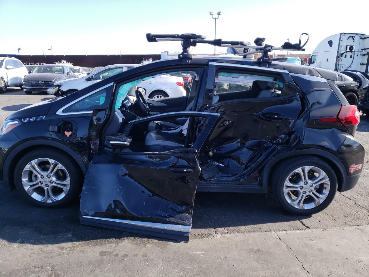 Photo 9 from auction – 2018 CHEVROLET BOLT EV LT with VIN 1G1FW6S04J4132867