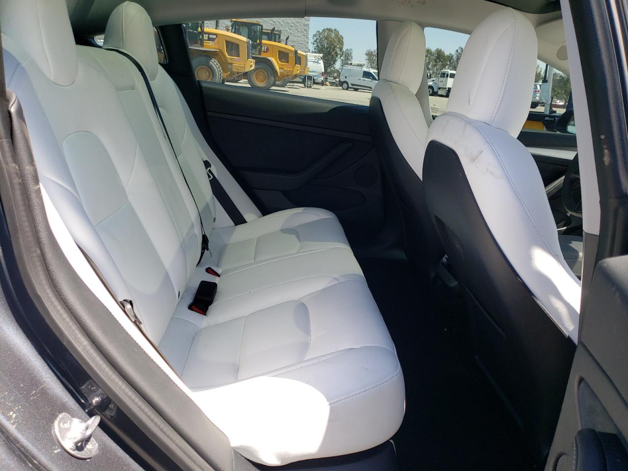 Photo 6 from auction – 2021 TESLA MODEL 3 with VIN 5YJ3E1EB0MF054677
