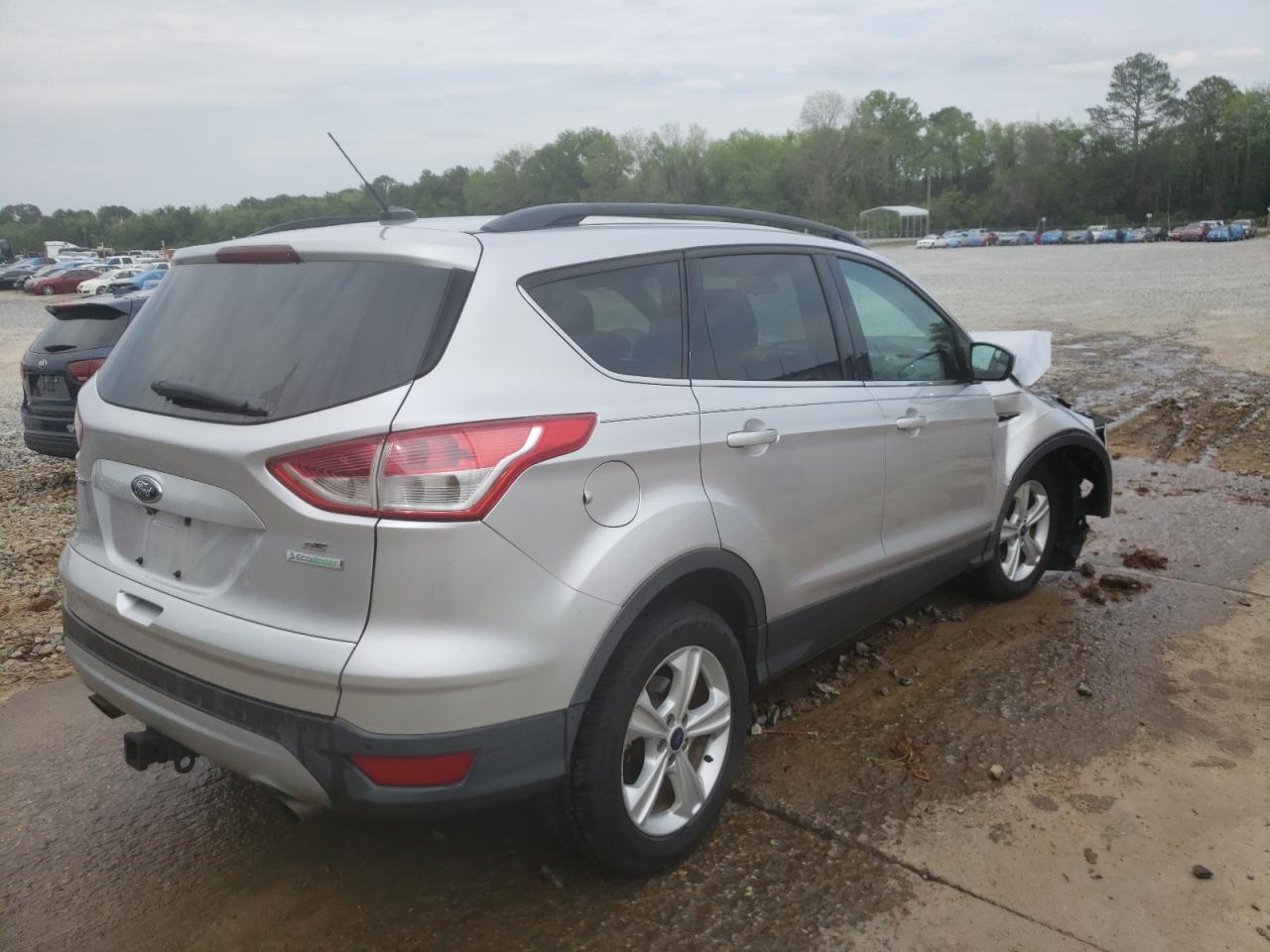 Photo 4 from auction – 2015 FORD ESCAPE SE with VIN 1FMCU0GX6FUA99263