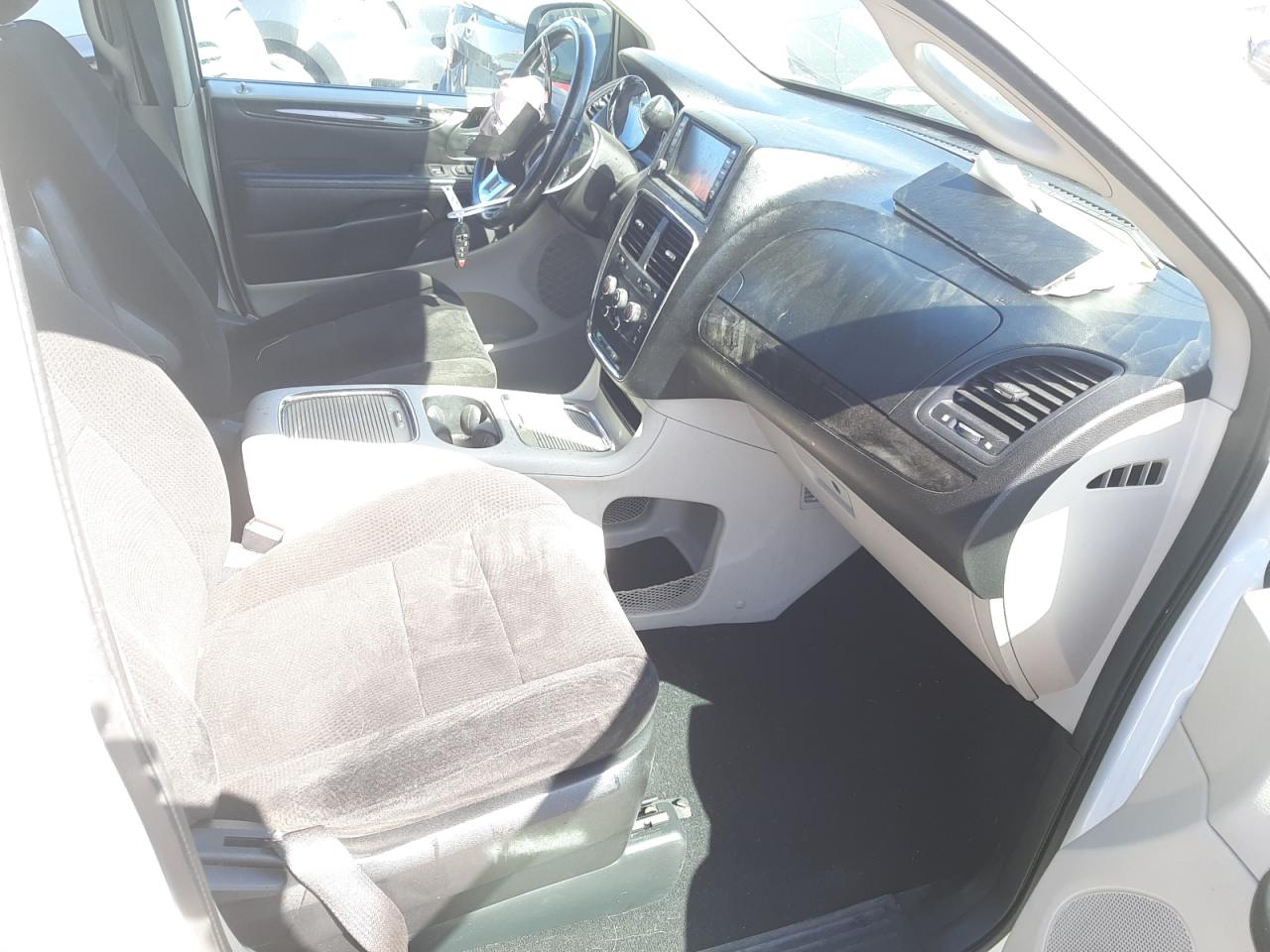 Photo 5 from auction – 2012 DODGE GRAND CARA with VIN 2C4RDGCG2CR241064