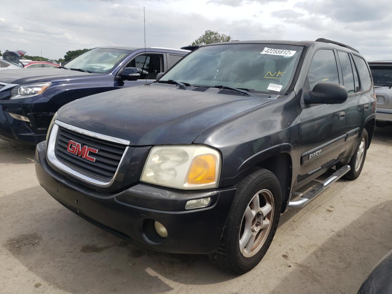 Photo 9 from auction – 2004 GMC ENVOY with VIN 1GKDS13S942291935