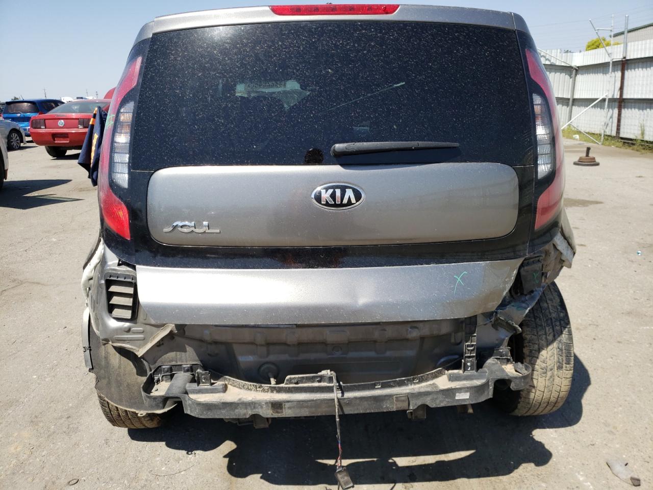 Photo 9 from auction – 2017 KIA SOUL with VIN KNDJN2A25H7498359