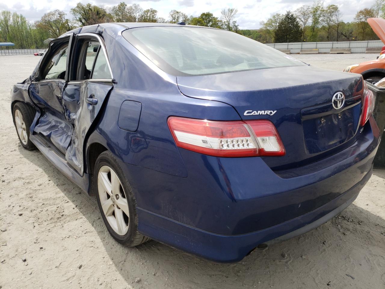 Photo 3 from auction – 2011 TOYOTA CAMRY BASE with VIN 4T1BF3EK4BU657815