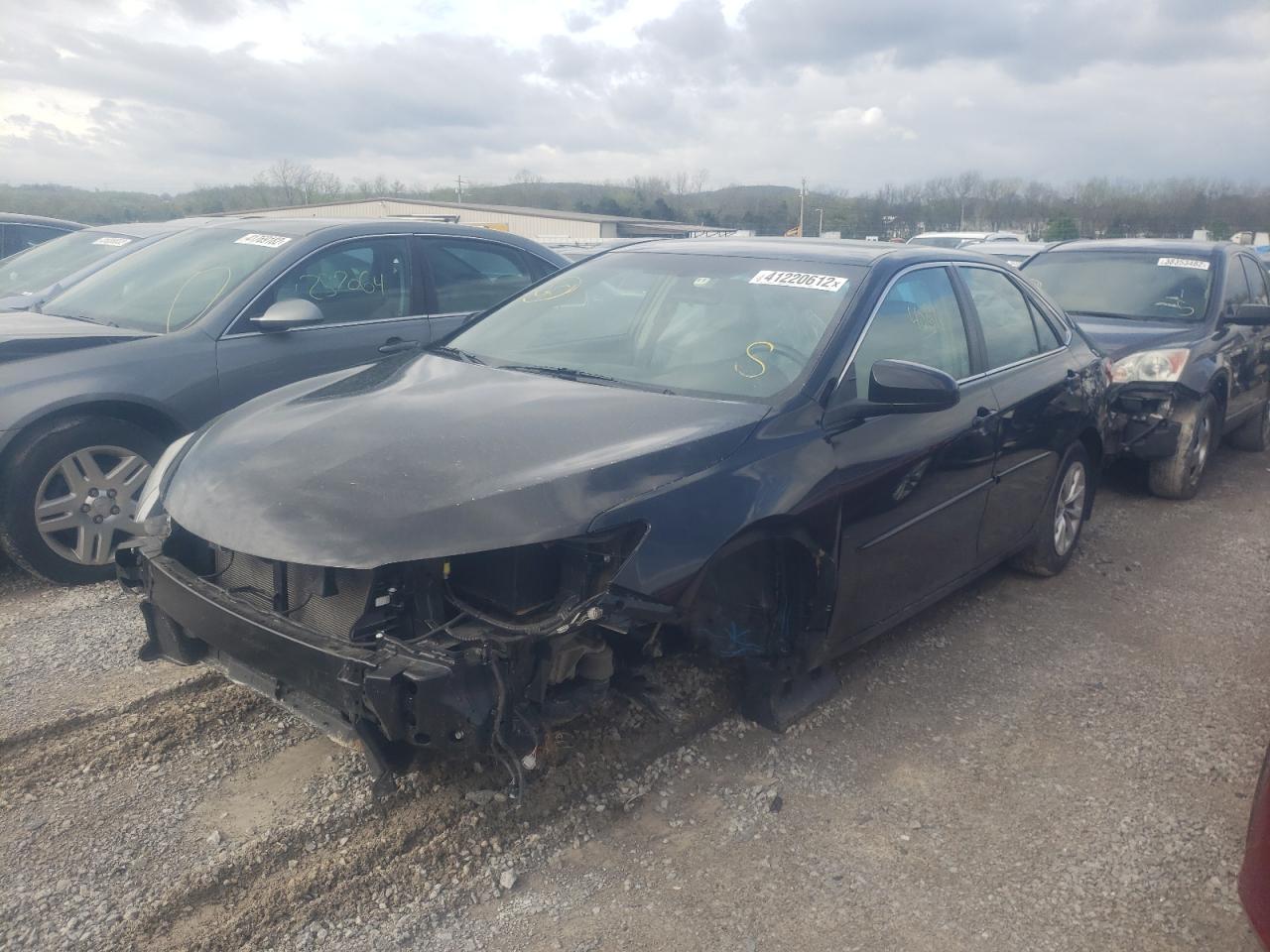 Photo 2 from auction – 2017 TOYOTA CAMRY LE with VIN 4T1BF1FK5HU326835