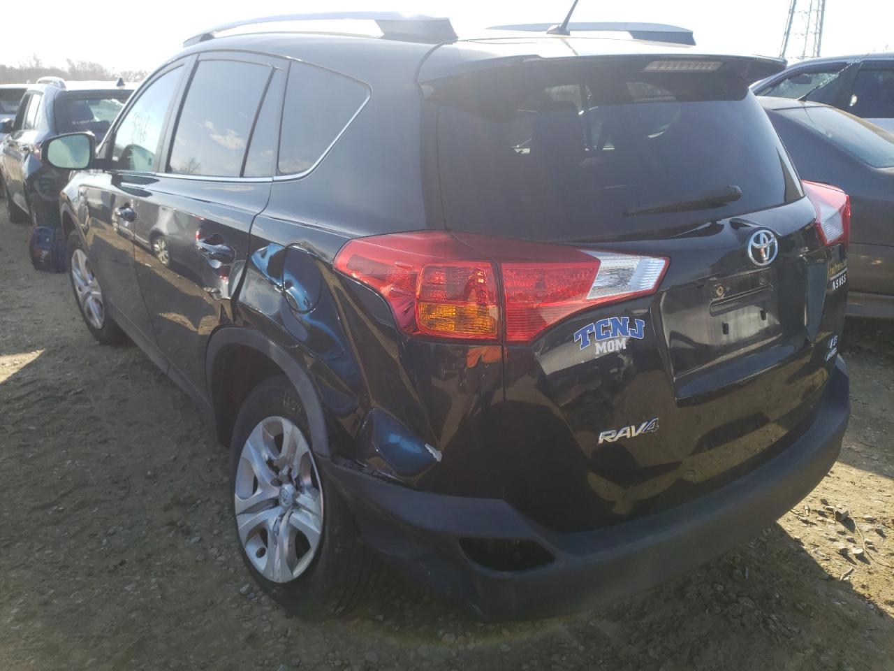 Photo 3 from auction – 2014 TOYOTA RAV4 LE with VIN 2T3BFREV2EW137900