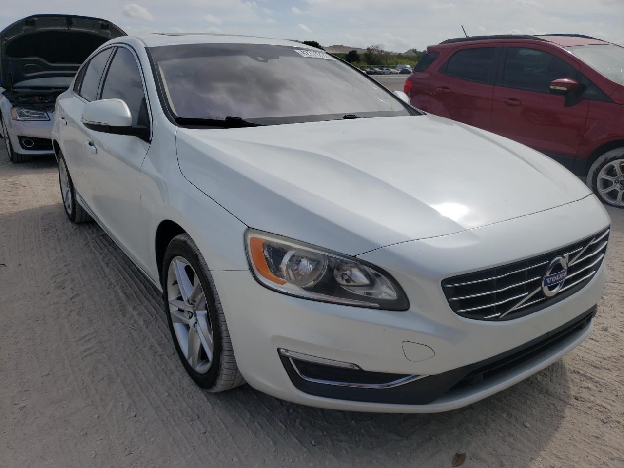 VOLVO S60 PREMIE 2015 with VIN YV140MFC9F1306184 - Photo from auction