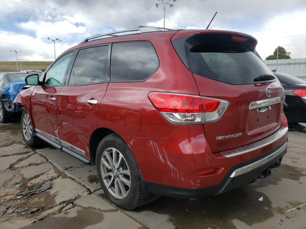 Photo 3 from auction – 2014 NISSAN PATHFINDER with VIN 5N1AR2MM3EC711213
