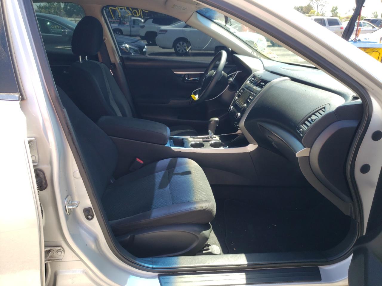 Photo 5 from auction – 2014 NISSAN ALTIMA 2.5 with VIN 1N4AL3AP1EC407555