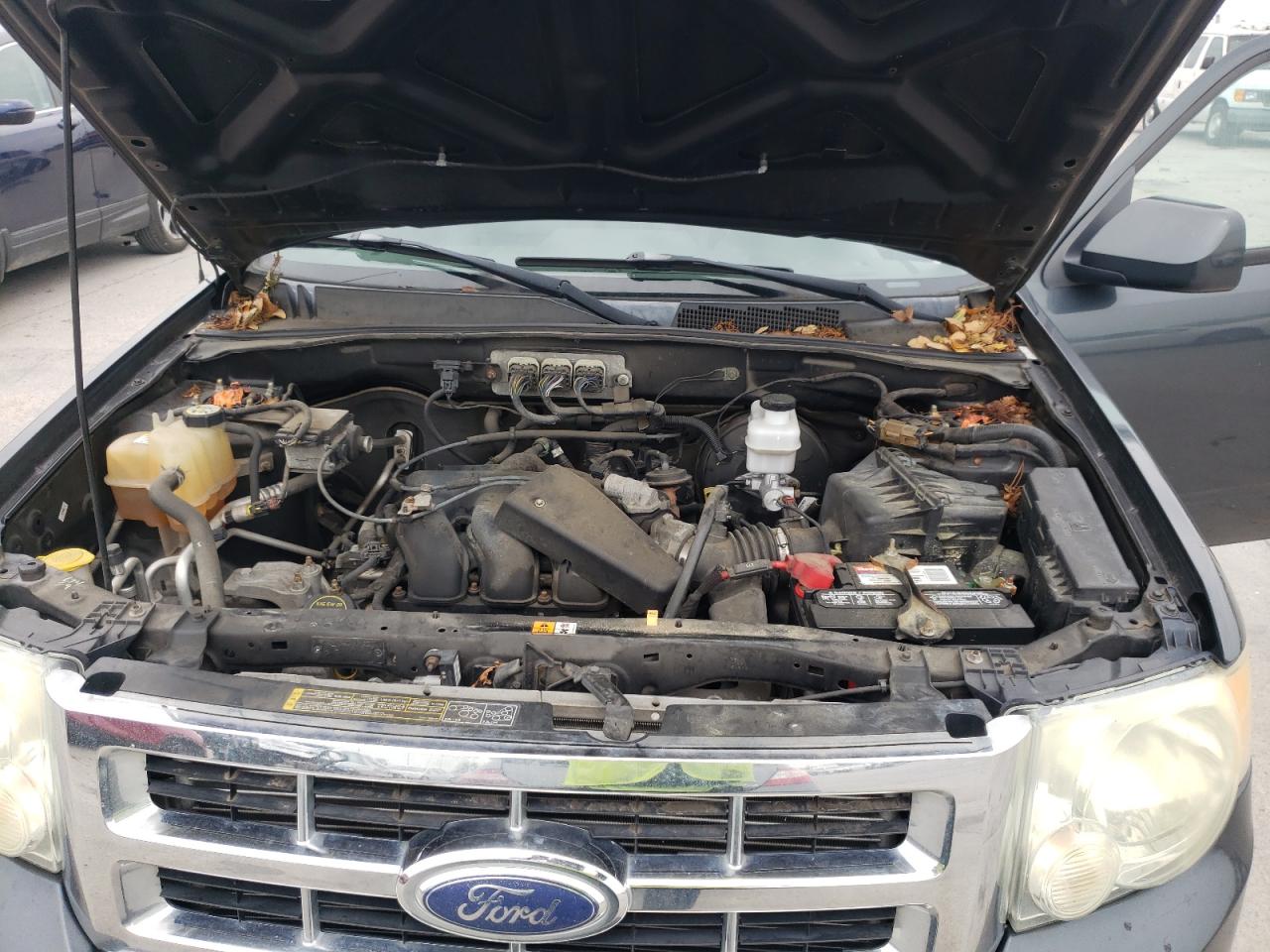 Photo 7 from auction – 2008 FORD ESCAPE LIM with VIN 1FMCU941X8KB09084