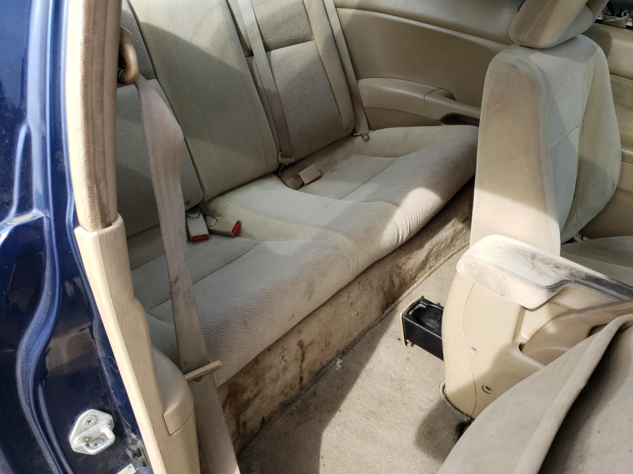Photo 6 from auction – 2003 HONDA CIVIC EX with VIN 1HGEM22993L047968