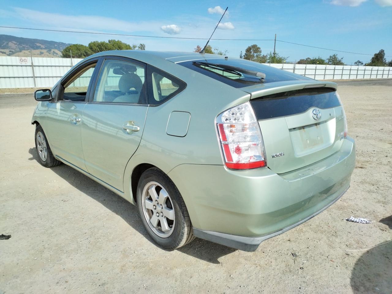 Photo 3 from auction – 2007 TOYOTA PRIUS with VIN JTDKB20U177619337
